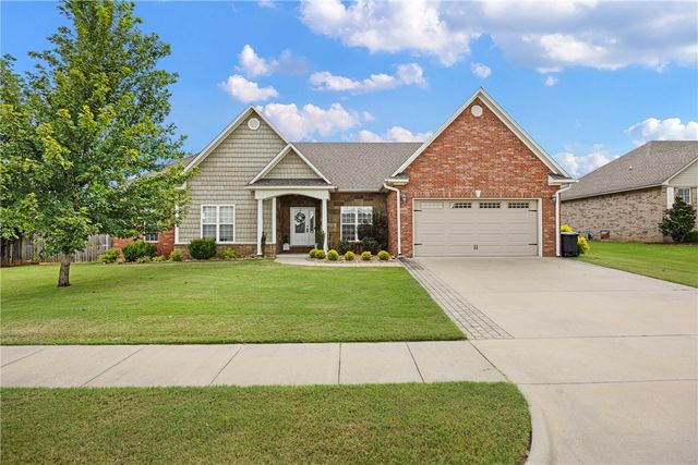 102 Buffalo Street, Clarksville, AR 72830