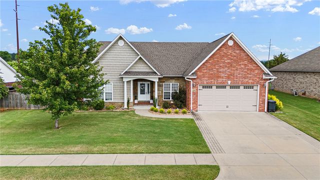 102 Buffalo Street, Clarksville, AR 72830