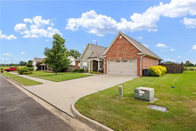 102 Buffalo Street, Clarksville, AR 72830