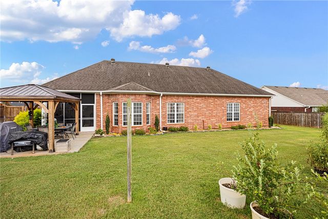 102 Buffalo Street, Clarksville, AR 72830