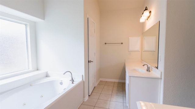 7003 Kendall Lake Court, Richmond, TX 77407