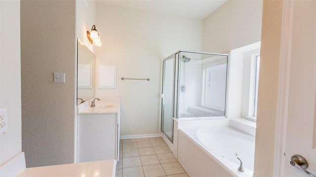 7003 Kendall Lake Court, Richmond, TX 77407