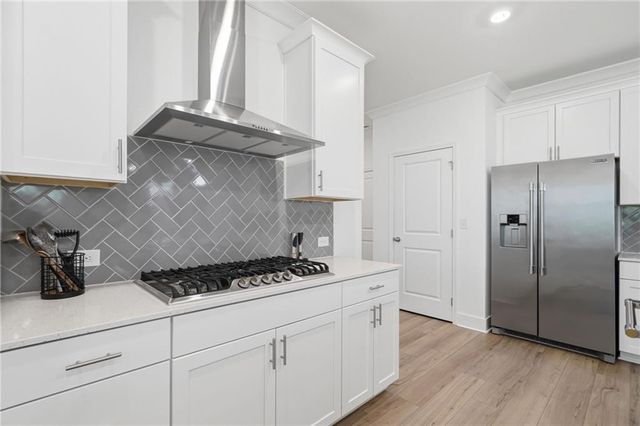 143 Meadow View Loop, Dallas, GA 30132