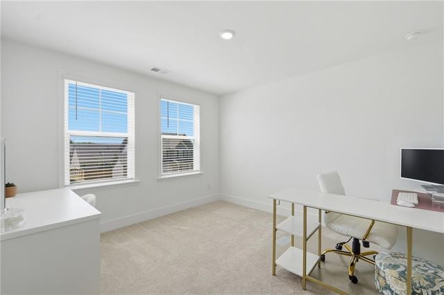 143 Meadow View Loop, Dallas, GA 30132