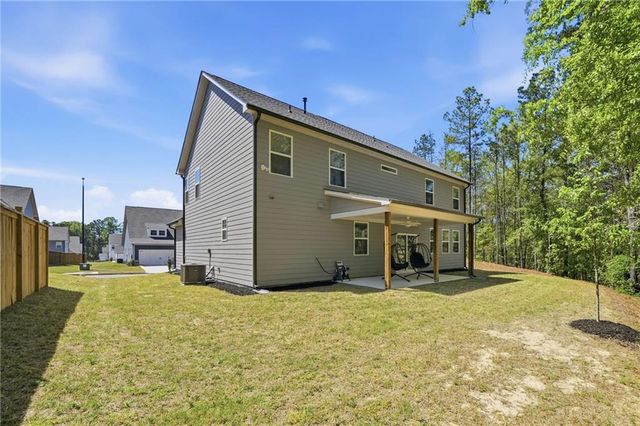 143 Meadow View Loop, Dallas, GA 30132