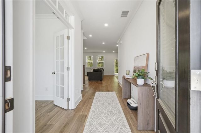 143 Meadow View Loop, Dallas, GA 30132