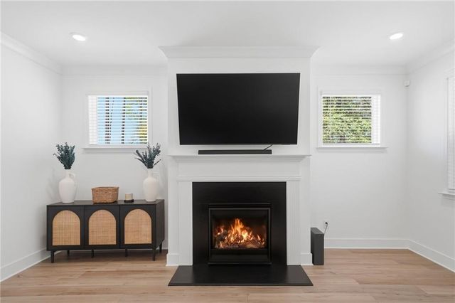 143 Meadow View Loop, Dallas, GA 30132