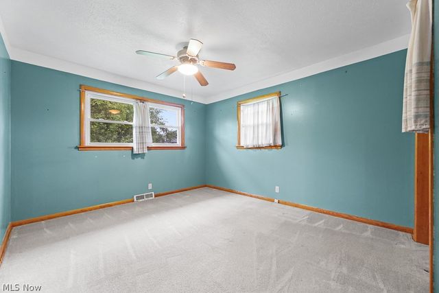 5260 Huckleberry Street NW, North Canton, OH 44720