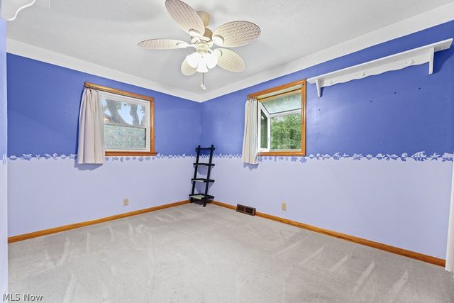 5260 Huckleberry Street NW, North Canton, OH 44720