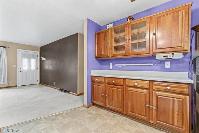 5260 Huckleberry Street NW, North Canton, OH 44720