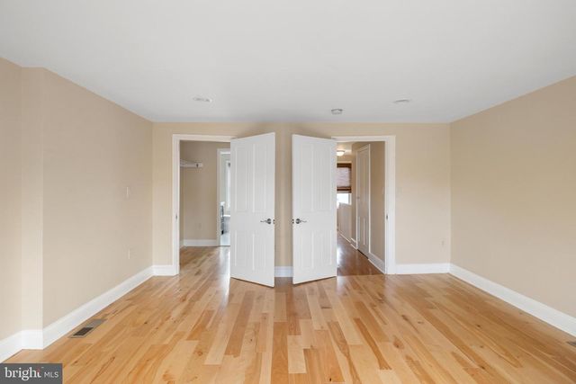 309 E GIRARD AVE, Philadelphia, PA 19125
