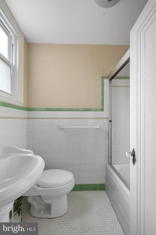 309 E GIRARD AVE, Philadelphia, PA 19125