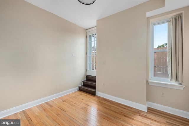 309 E GIRARD AVE, Philadelphia, PA 19125