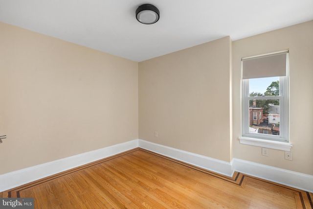 309 E GIRARD AVE, Philadelphia, PA 19125