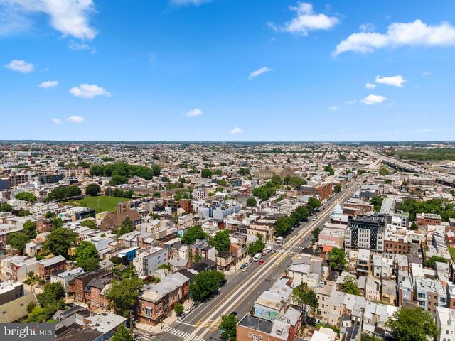 309 E GIRARD AVE, Philadelphia, PA 19125