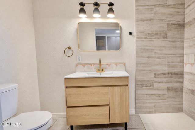 10364 NEWCASTLE Drive, El Paso, TX 79924