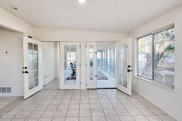 10364 NEWCASTLE Drive, El Paso, TX 79924