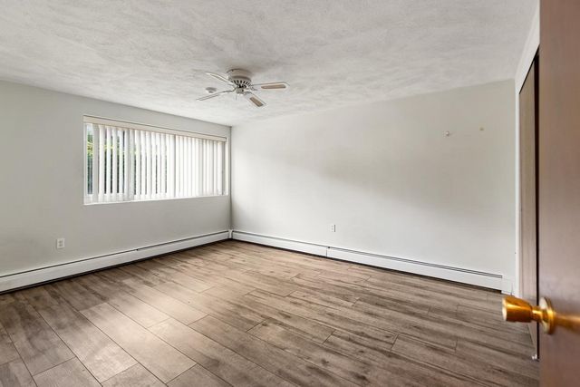 31 Jones Ter 6, Stoughton, MA 02072