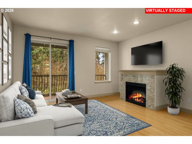 1912 Ne 48TH Way, Hillsboro, OR 97124