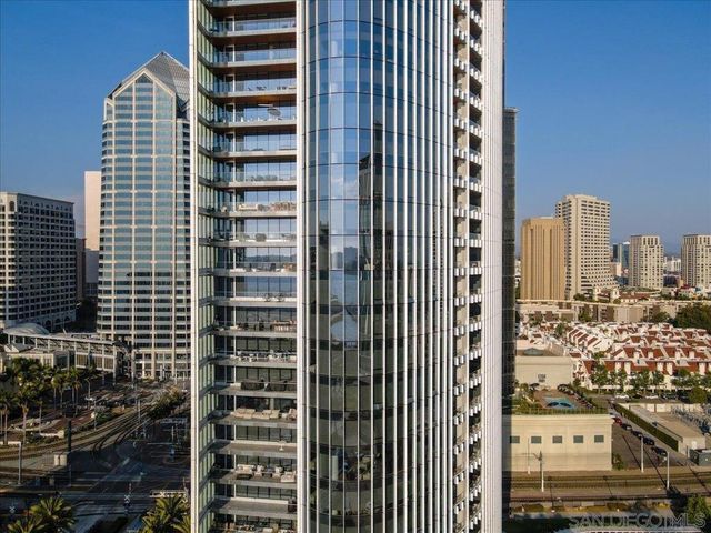888 W E St 805, San Diego, CA 92101