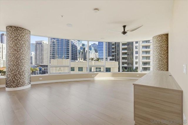 888 W E St 805, San Diego, CA 92101