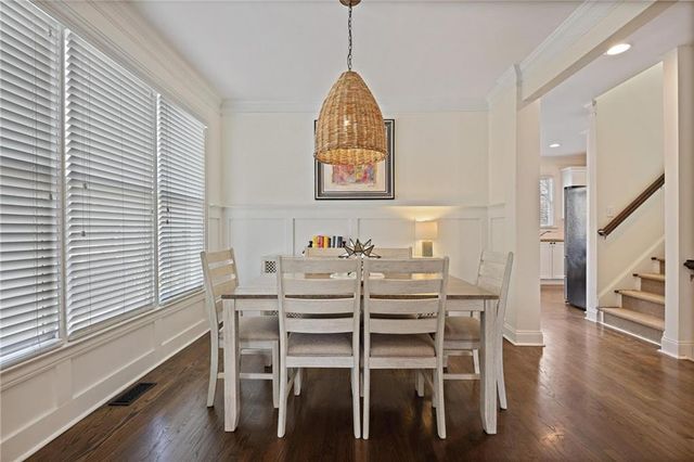 1655 Barfield NW Run, Atlanta, GA 30318