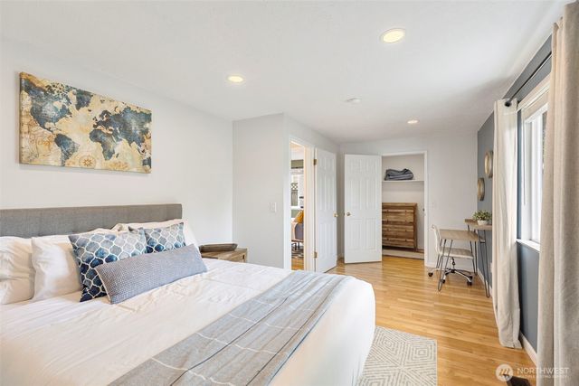 2505 -2507 N Wycoff Avenue, Bremerton, WA 98312