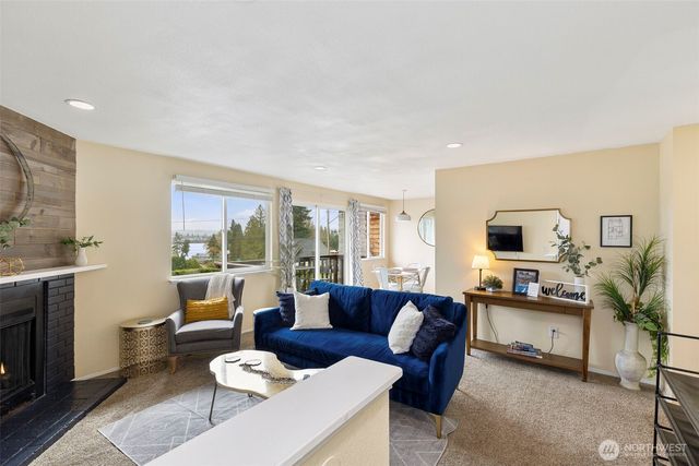 2505 -2507 N Wycoff Avenue, Bremerton, WA 98312