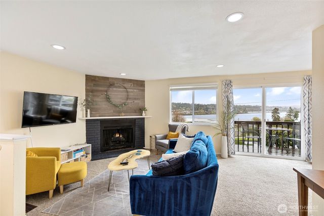 2505 -2507 N Wycoff Avenue, Bremerton, WA 98312