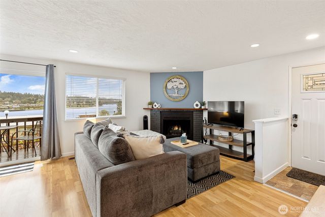 2505 -2507 N Wycoff Avenue, Bremerton, WA 98312