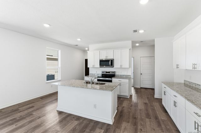 8235 Smithers Avenue, San Antonio, TX 78252