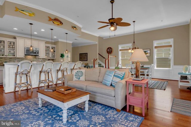 126 CLAIBORNE ST, Chester, MD 21619