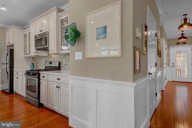 126 CLAIBORNE ST, Chester, MD 21619
