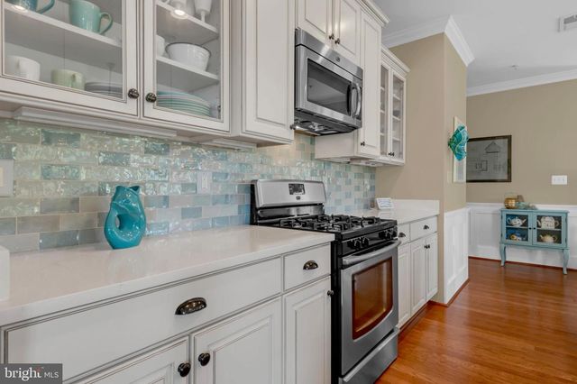 126 CLAIBORNE ST, Chester, MD 21619