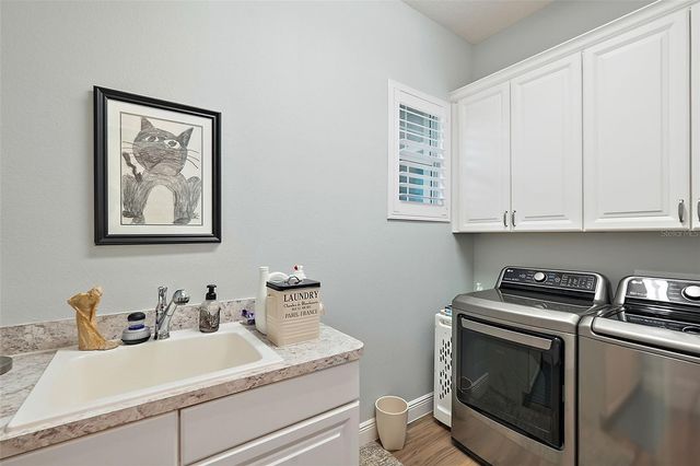 5096 GREENS DRIVE, Lady Lake, FL 32159