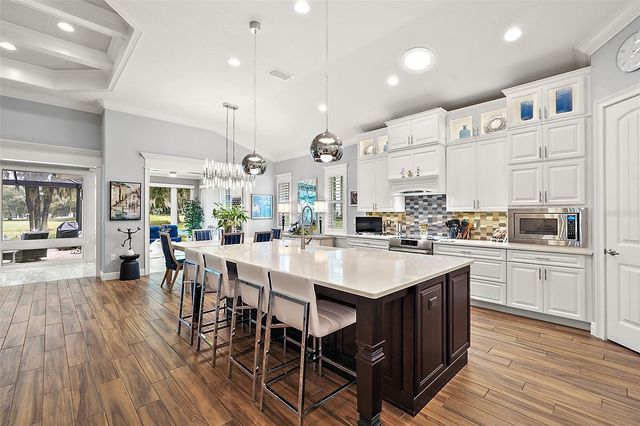 5096 GREENS DRIVE, Lady Lake, FL 32159