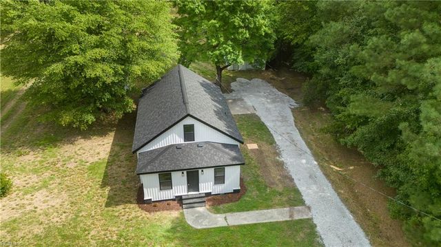 9509 Line Fence RD, Hayes, VA 23072