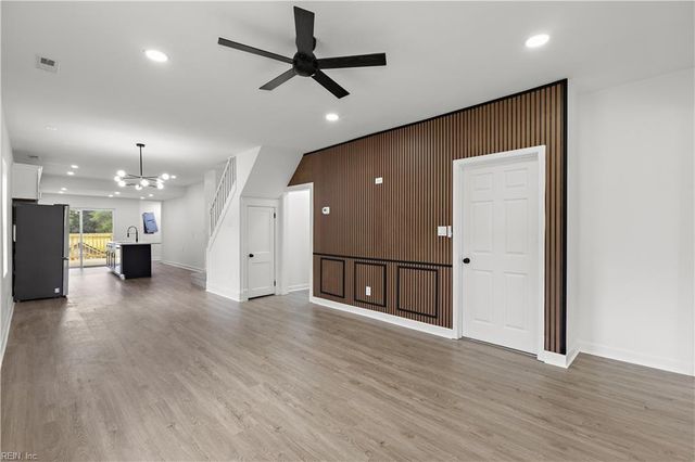 9509 Line Fence RD, Hayes, VA 23072