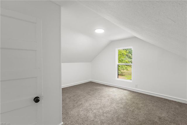 9509 Line Fence RD, Hayes, VA 23072