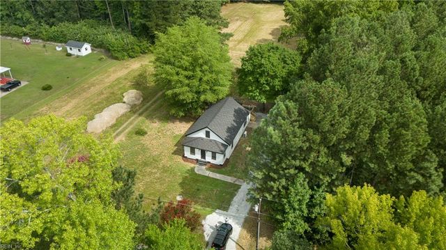 9509 Line Fence RD, Hayes, VA 23072