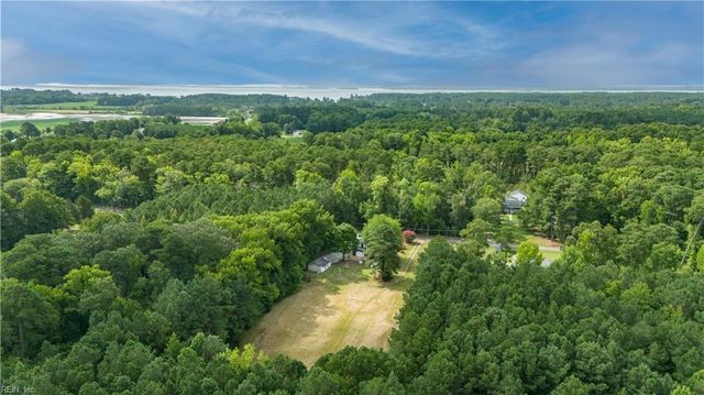 9509 Line Fence RD, Hayes, VA 23072