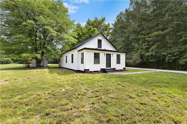 9509 Line Fence RD, Hayes, VA 23072