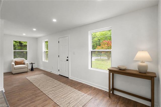 9509 Line Fence RD, Hayes, VA 23072