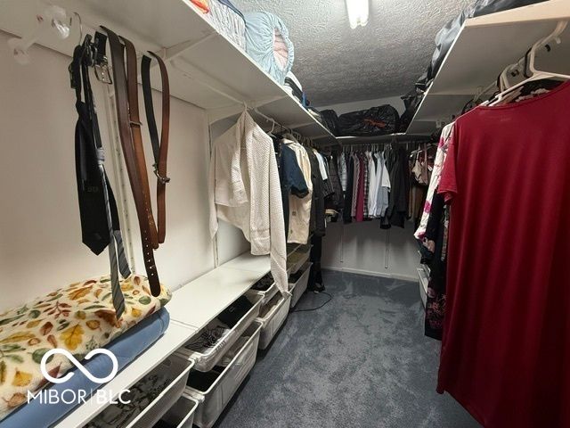 888 Briarwood Drive, Greenwood, IN 46142