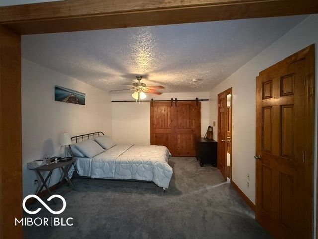 888 Briarwood Drive, Greenwood, IN 46142