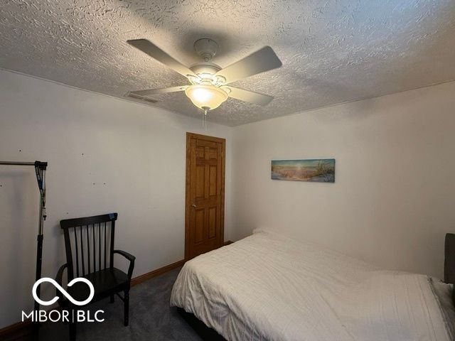 888 Briarwood Drive, Greenwood, IN 46142