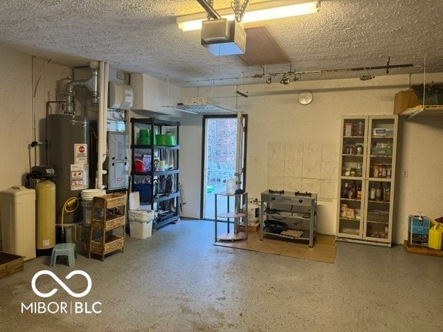 888 Briarwood Drive, Greenwood, IN 46142