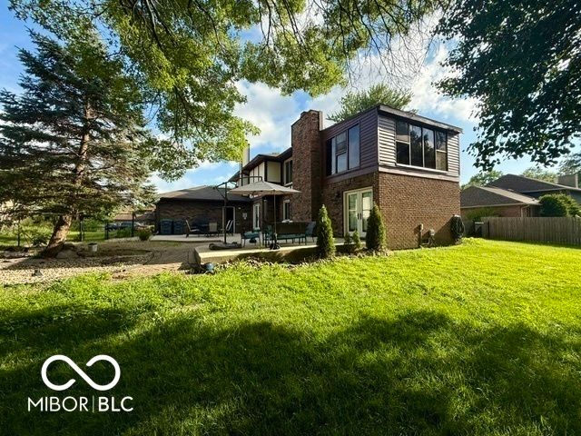 888 Briarwood Drive, Greenwood, IN 46142