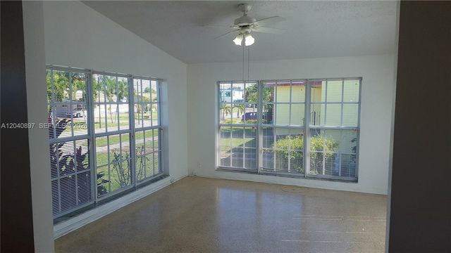 7900 SW 22nd St, Miami, FL 33155