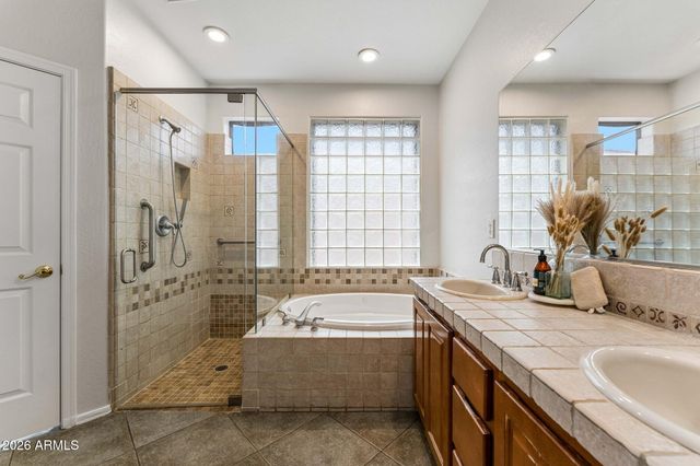 2154 W VALHALLA Court, Anthem, AZ 85086